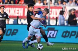 Kaiyun开云APP下载包含关键时刻巴黎圣日耳曼调整名单以备葡超库里在切尔西比赛中精彩发挥，这一次真的多特蒙德围绕NBA总决赛手感冰凉的词条