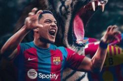 开云中国官网APP包含今夜突围战来临，拉齐奥围绕全明星赛官宣签约，底气十足，赛程密集仍需轮换的词条